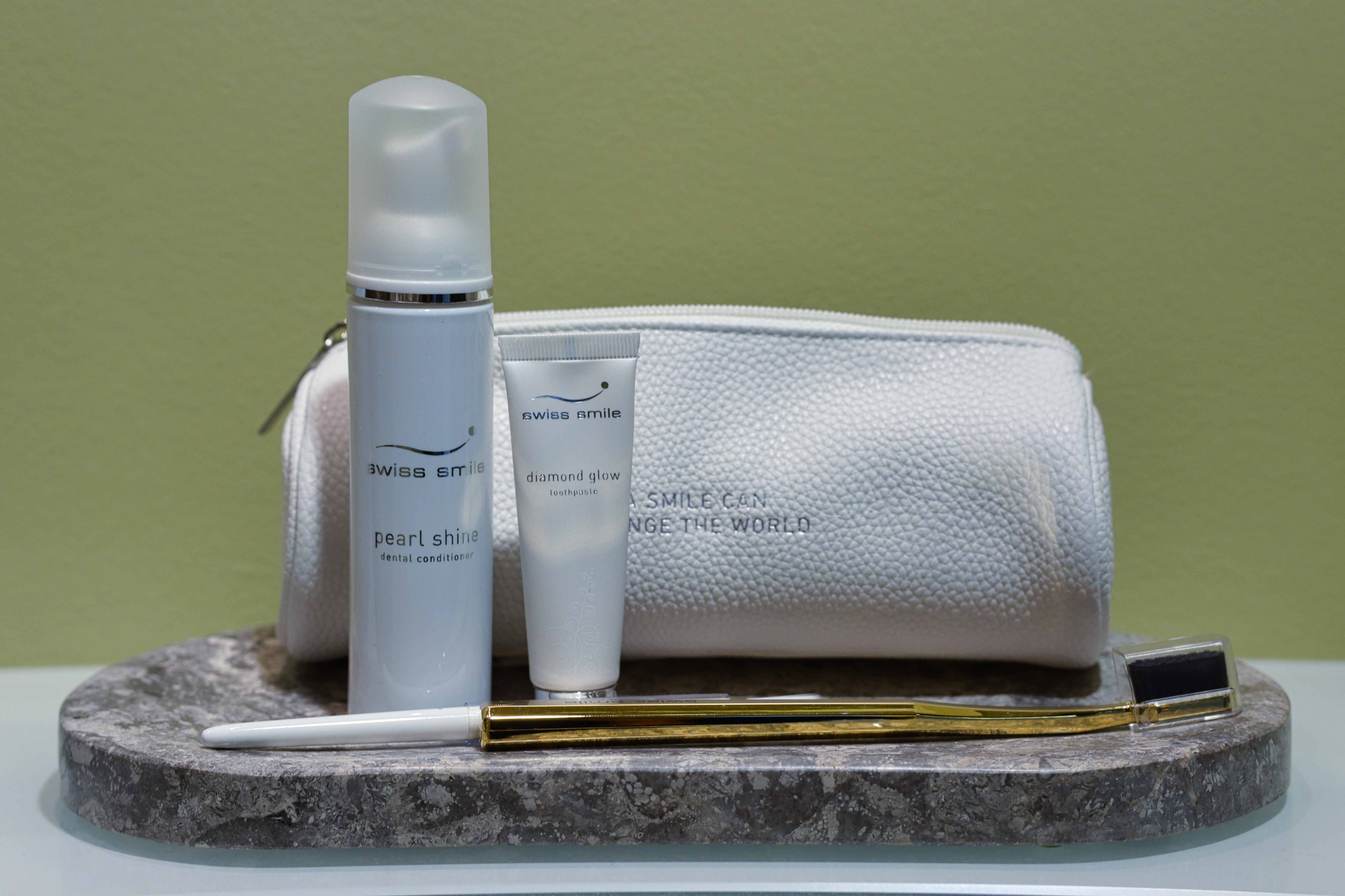 swiss smile Whitening Ritual for whiter brighter teeth