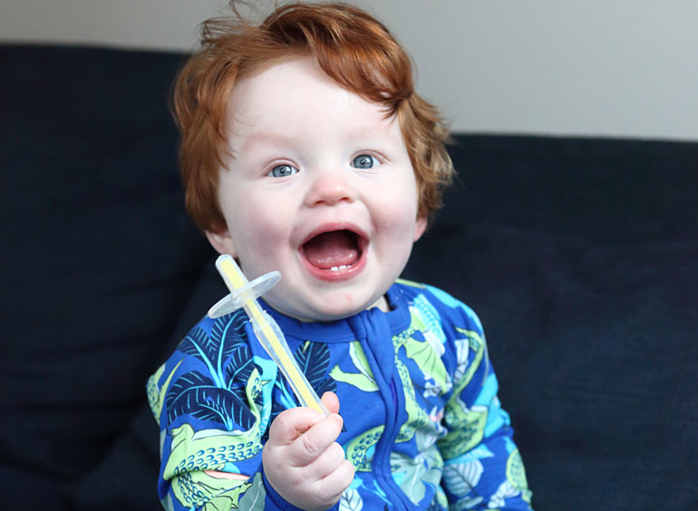 Hendrix_1966-silicon-toothbrush.jpg